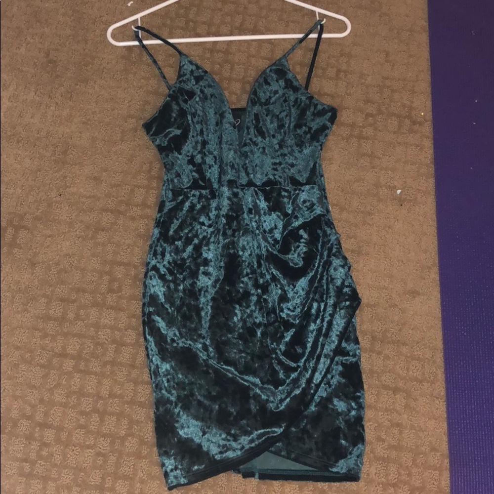 Green velvet bodycon dress